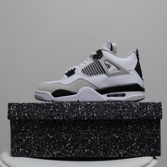 Jordan Air Jordan 4 Retro White Cement